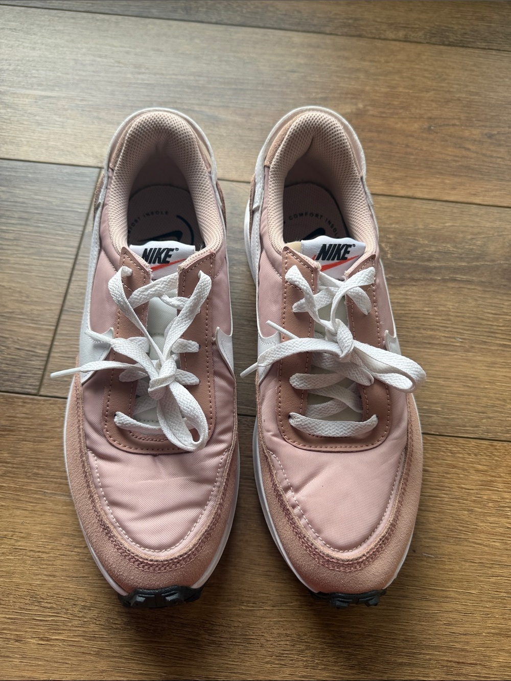 Nike Women's Dusty Pink Low-Top Sneakers Size 8.5